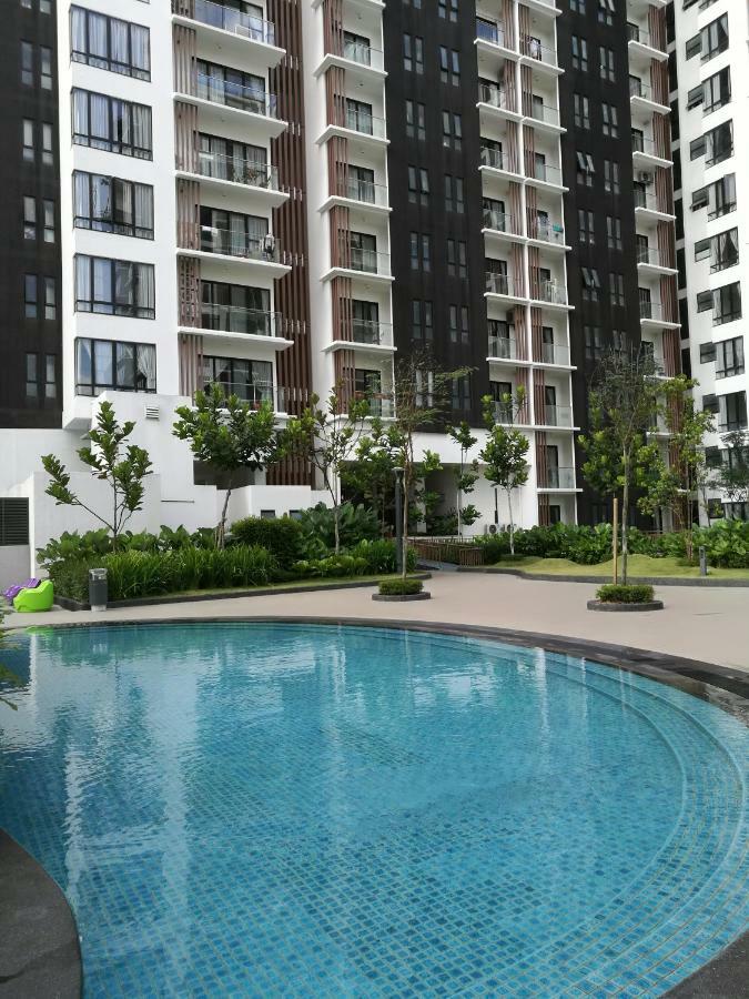 Апартаменты The Tropic@Midhill Genting Гентинг-Хайлендс Экстерьер фото